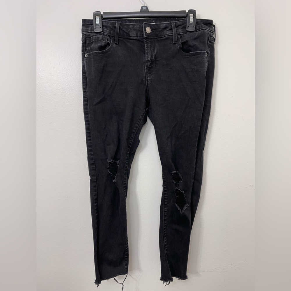 Lightly Used Old Navy Black Skinny Jeans Stretch - Women’s 12 Petite